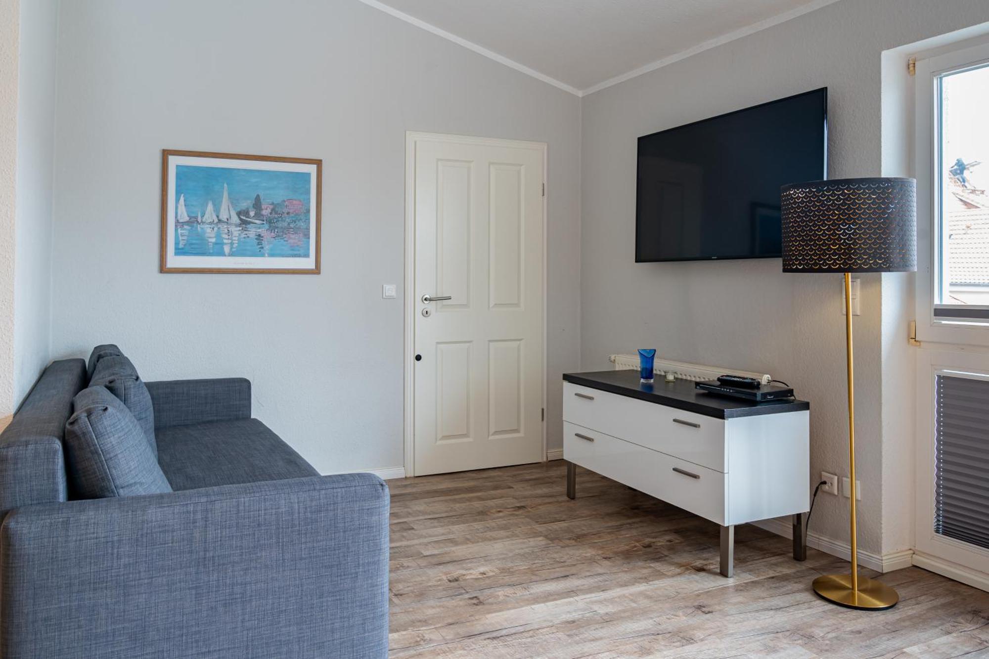 Apartmenthaus Chrischanshof Росток Екстер'єр фото